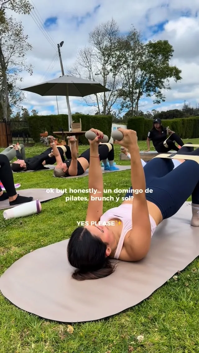 Domingo de pilates y brunch al aire libre